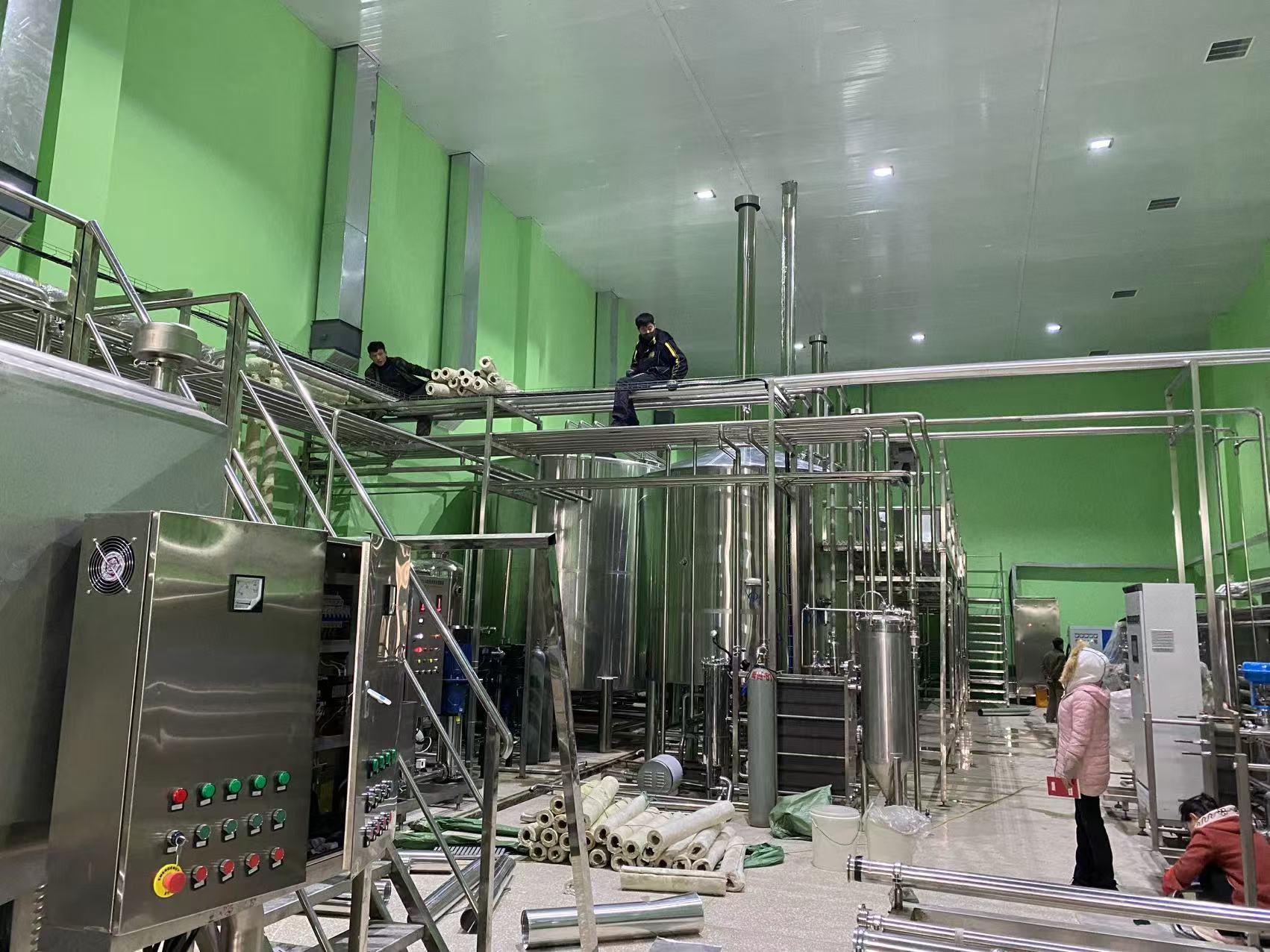 思茅精酿啤酒设备厂—精酿啤酒设备制造：传承工艺与创新科技的交融